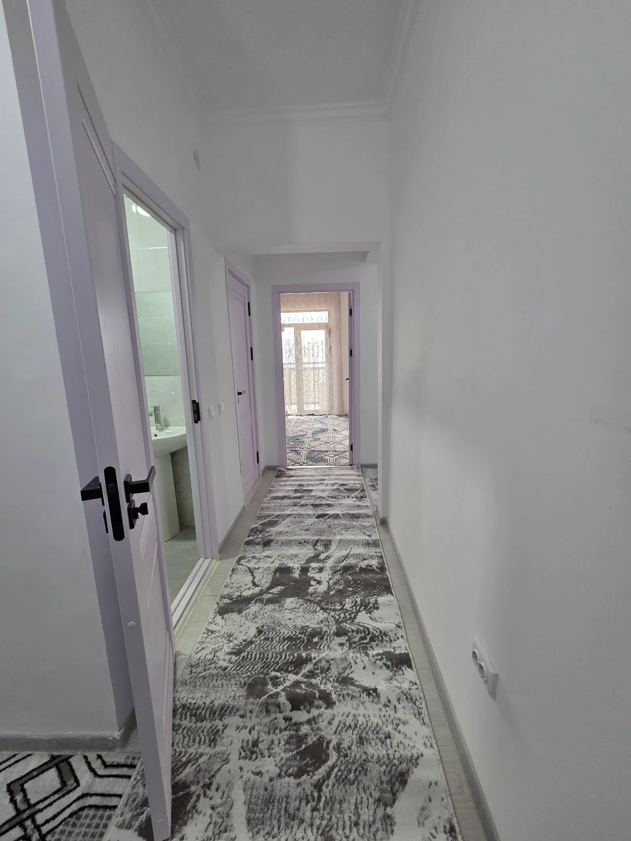 Ijaraga beriladi 3 xonali kvartira, 72 m², 15/16 qavat — Yangihayot tumani