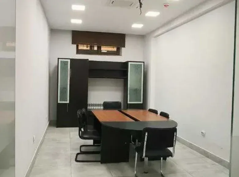 Sotiladi tijorat binosi, 450 m² — Mirzo Ulugʻbek tumani