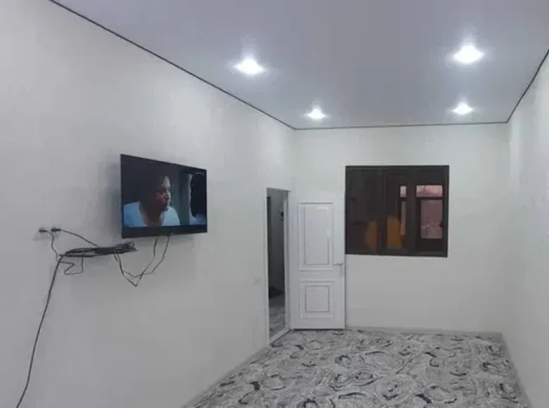 Ijaraga beriladi 3 xonali kvartira, 54 m², 4/10 qavat — Yangihayot tumani