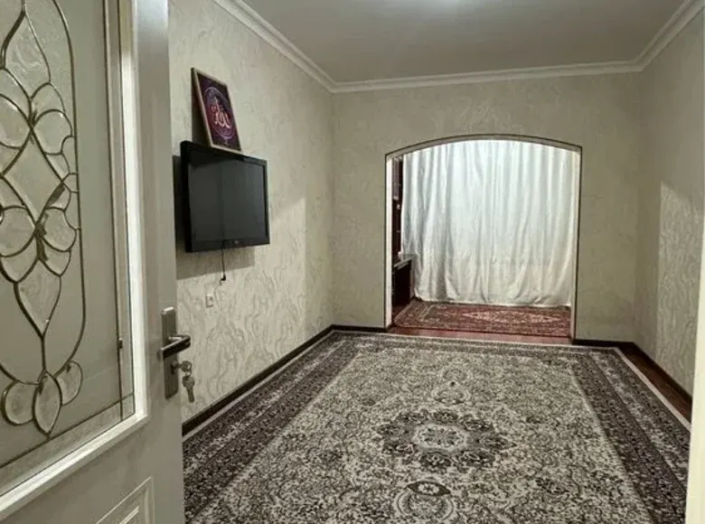 Продаётся 3-комнатная квартира, 80 м², 1/5 этаж — Яшнабадский район