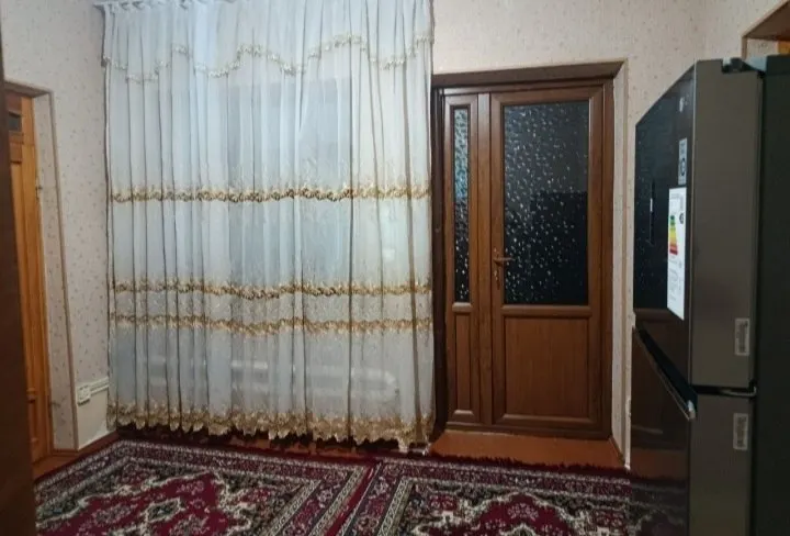Сдаётся 3-комнатный дом, 2 сот., 1 этаж — Яшнабадский район