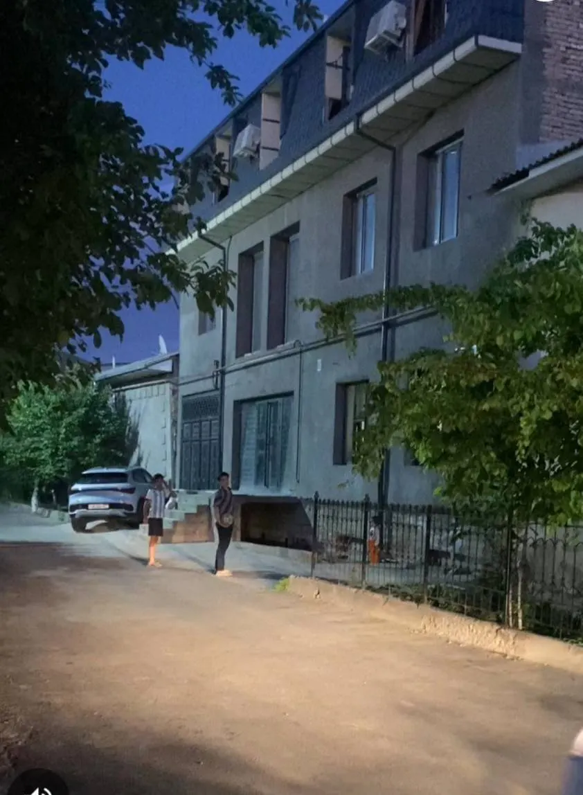 Ижарага берилади 6 хонали квартира, 130 м², 3/3 қават — Юнусобод тумани