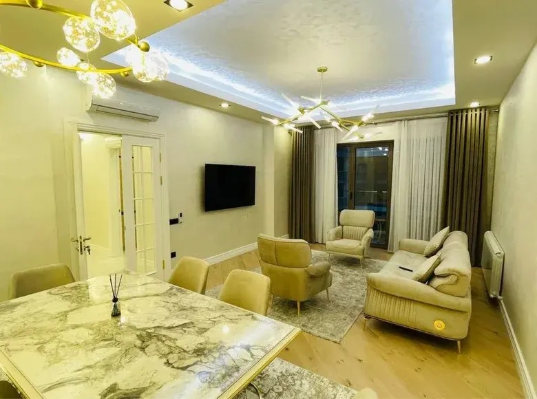 Сдаётся 3-комнатная квартира, 97 м², 6/9 этаж — Шайхантахурский район
