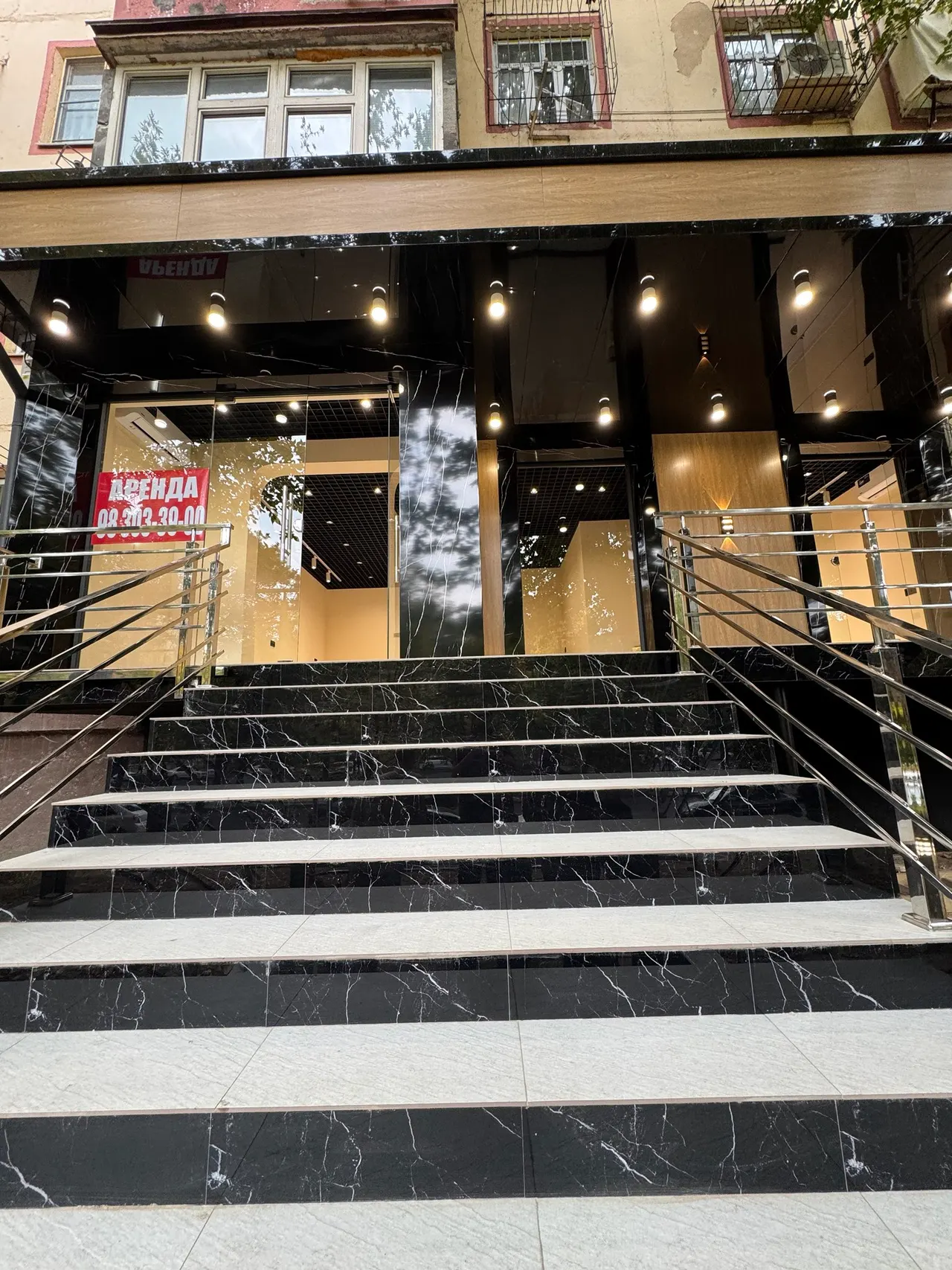 Sotiladi tijorat binosi, 55 m² — Uchtepa tumani
