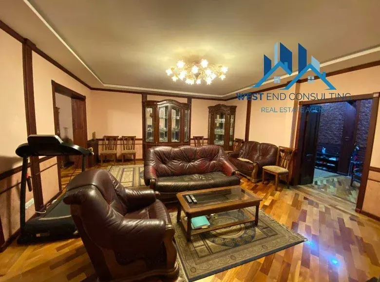 Ижарага берилади 4 хонали квартира, 160 м², 6/9 қават — Миробод тумани