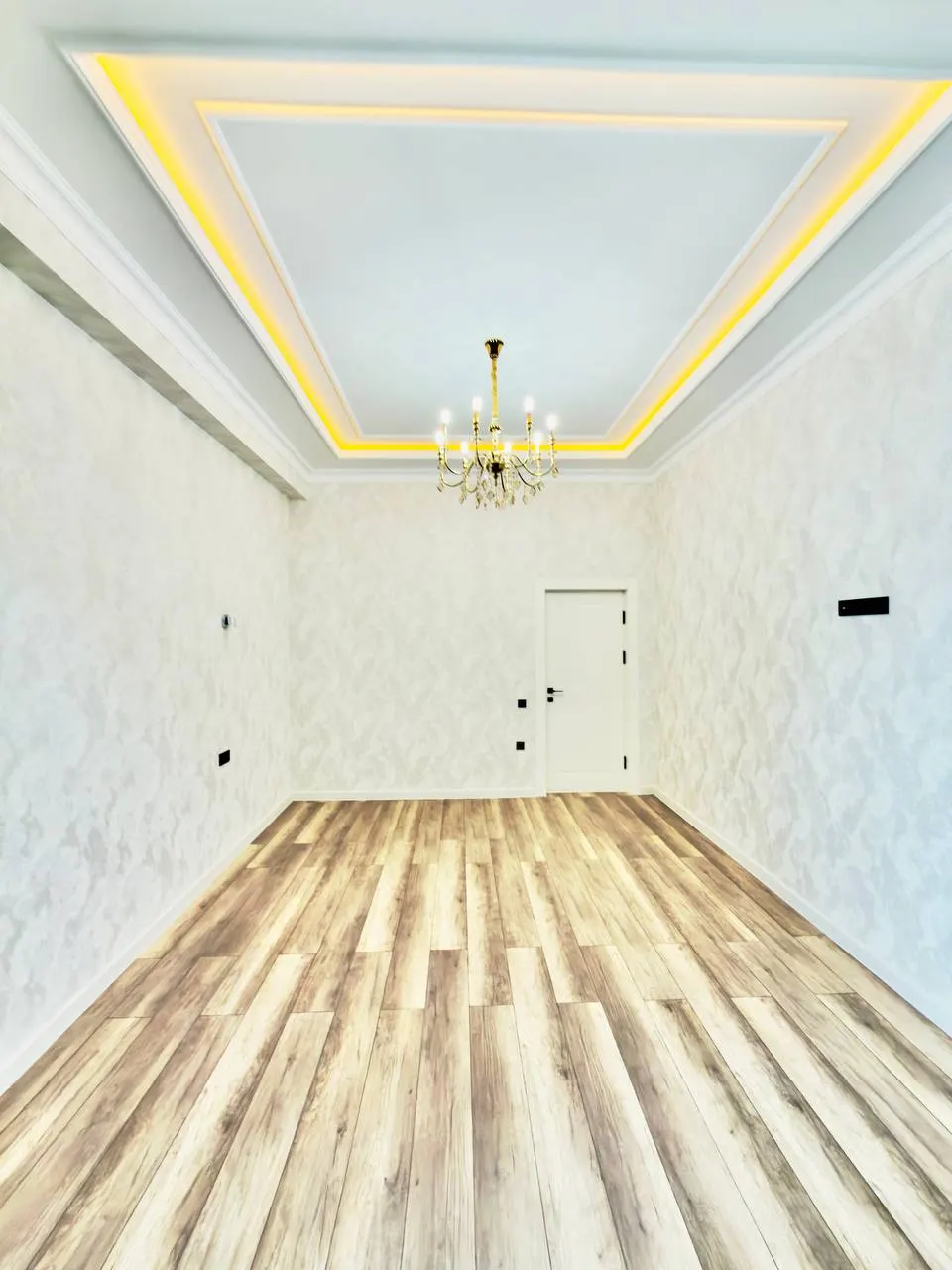 Sotiladi 2 xonali kvartira, 74 m², 2/2 qavat — Samarqand shahri