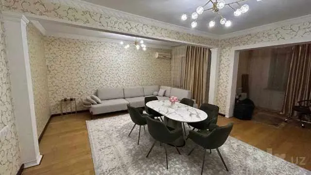 Ijaraga beriladi 4 xonali kvartira, 92 m², 3/5 qavat — Mirzo Ulugʻbek tumani