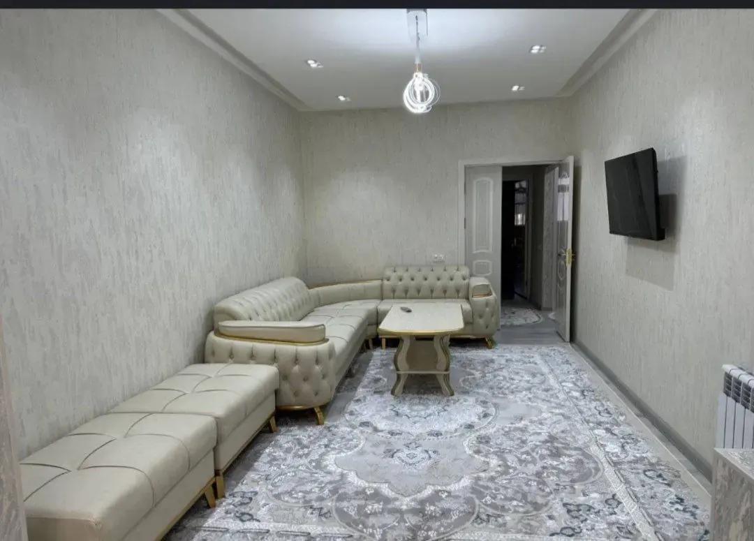 Ижарага берилади 2 хонали квартира, 53 м², 1/4 қават — Шайхонтоҳур тумани