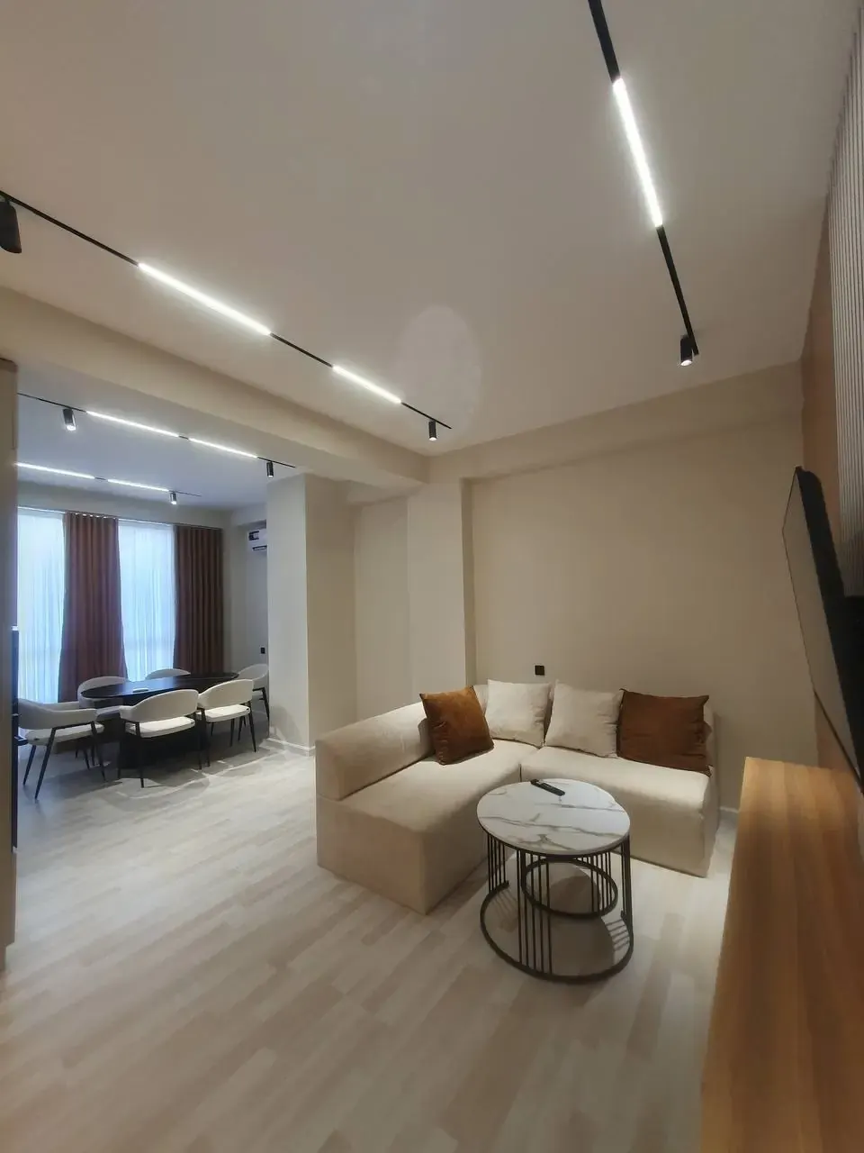 Sotiladi 3 xonali kvartira, 82 m², 11/14 qavat — Yakkasaroy tumani
