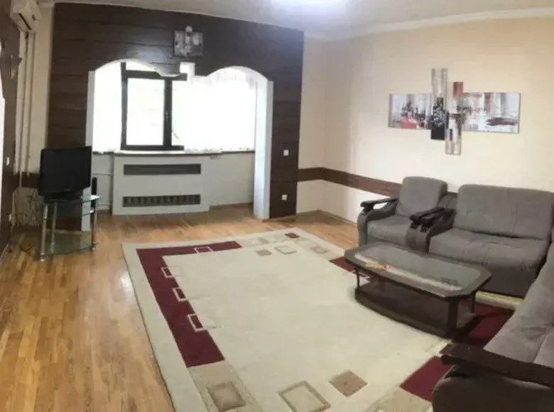 Продаётся 2-комнатная квартира, 75 м², 4/9 этаж — Яккасарайский район