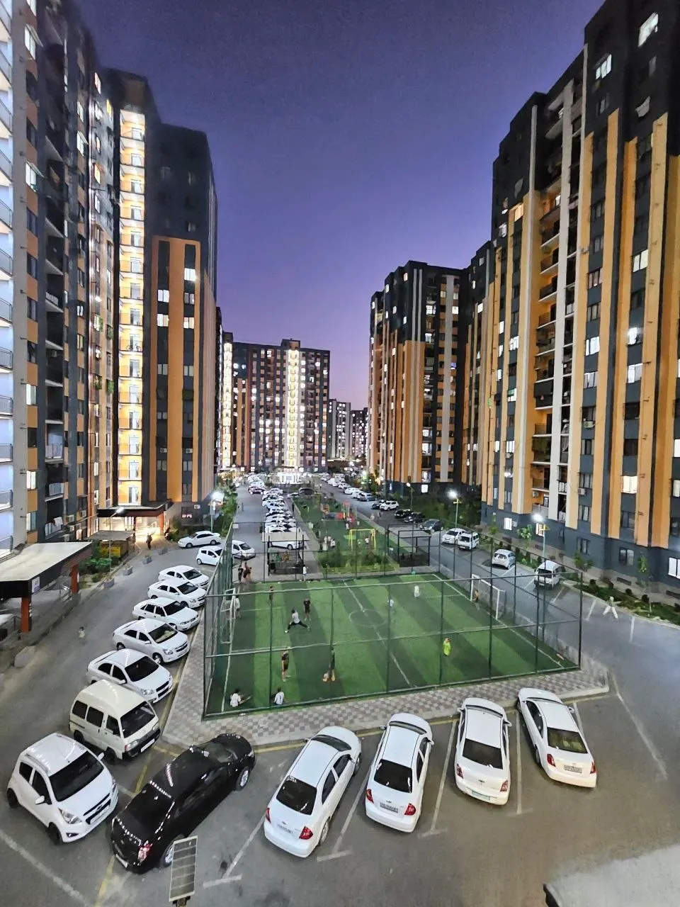 Продаётся 2-комнатная квартира, 65 м², 10/16 этаж — Сергелийский район