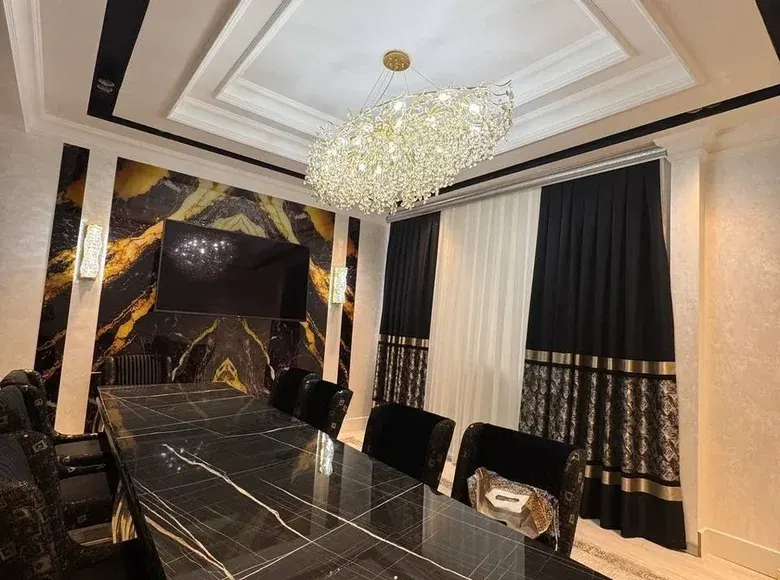 Продаётся 5-комнатная квартира, 220 м², 10/11 этаж — Яшнабадский район