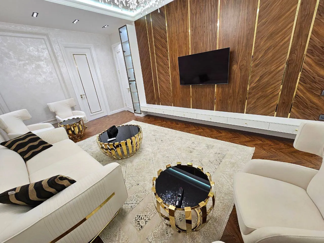 Ijaraga beriladi 3 xonali kvartira, 115 m², 6/9 qavat — Yakkasaroy tumani