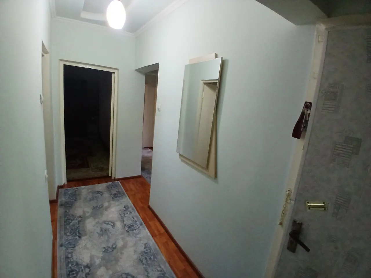 Продаётся 4-комнатная квартира, 82 м², 4/4 этаж — Юнусабадский район
