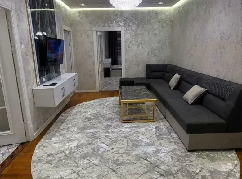 Сотилади 2 хонали квартира, 50 м², 1/4 қават — Чилонзор тумани
