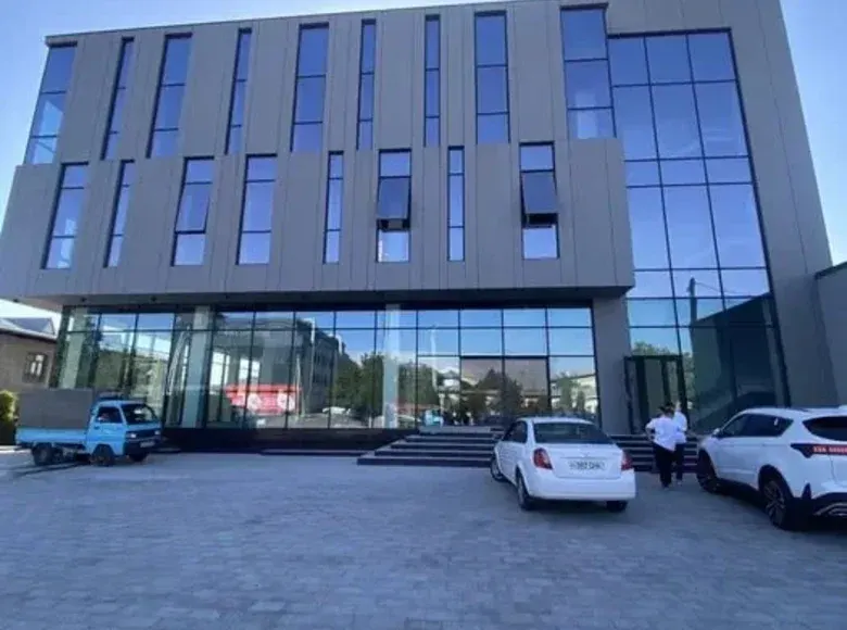 Продаётся коммерческое помещение, 2800 м² — Юнусабадский район
