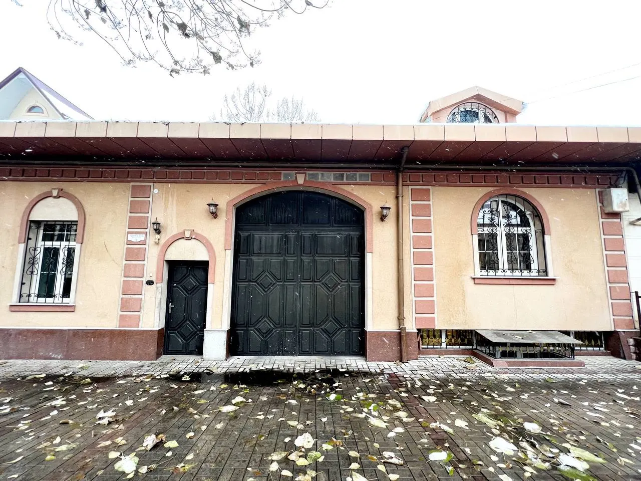 Ижарага берилади 6 хонали ҳовли уй, 4 сотих — Мирзо Улуғбек тумани