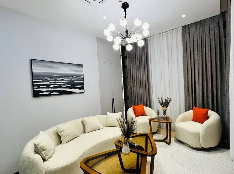 Сотилади 2 хонали квартира, 60 м², 13/51 қават — Шайхонтоҳур тумани