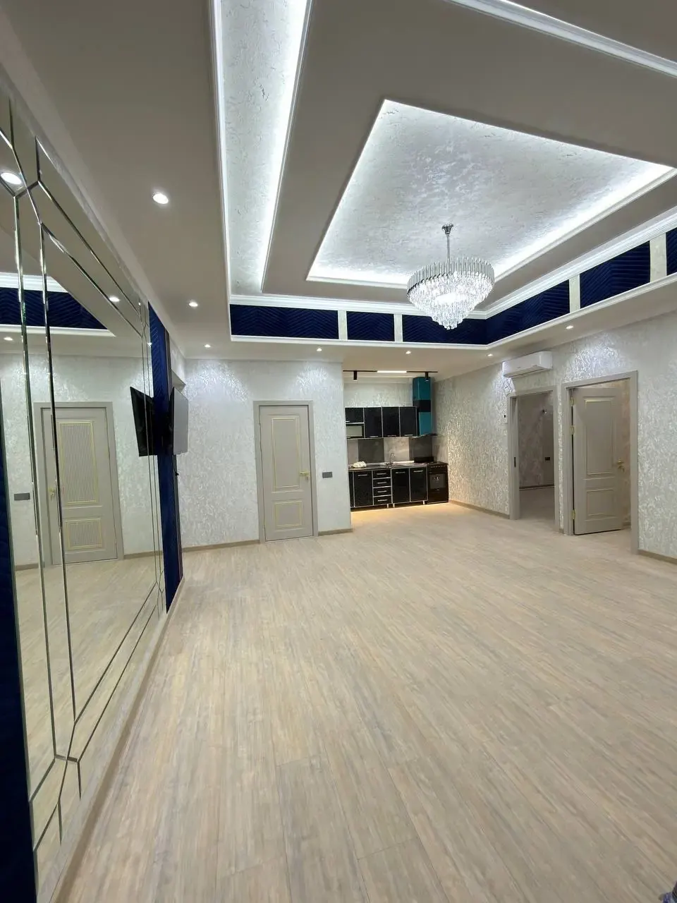 Sotiladi 4 xonali kvartira, 100 m², 9/9 qavat — Chilonzor tumani
