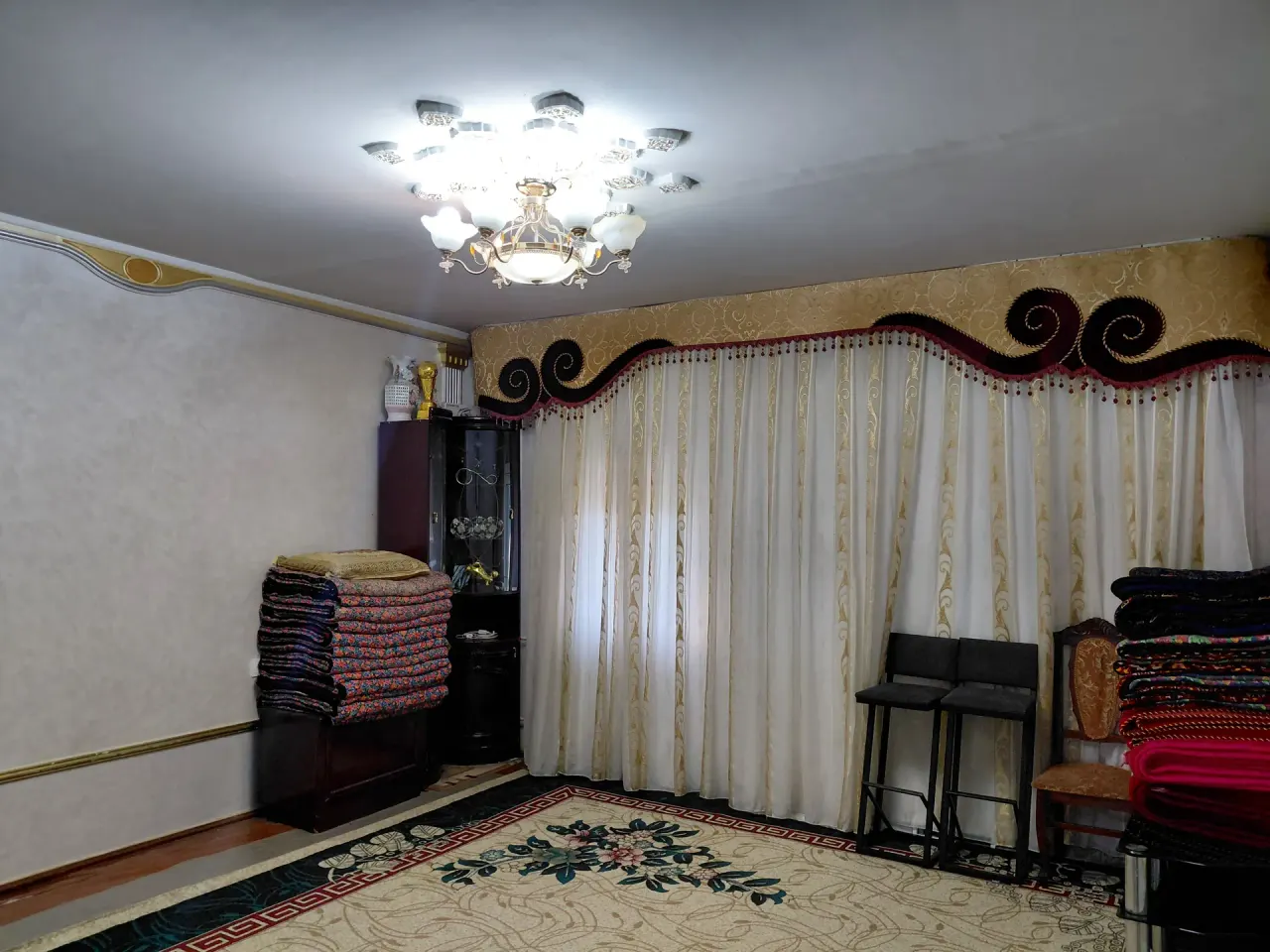 Продаётся 4-комнатная квартира, 91 м², 3/9 этаж — Шайхантахурский район