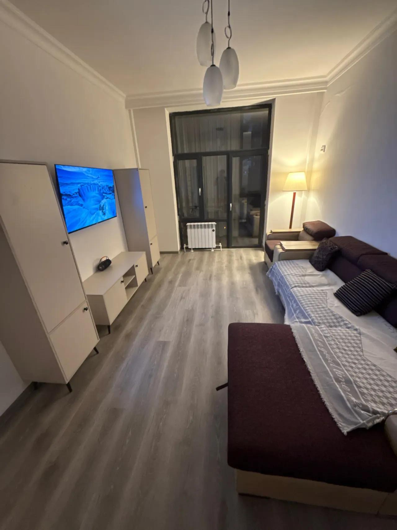 Kunlik ijaraga 3 xonali kvartira, 75 m², 7/11 qavat — Yakkasaroy tumani