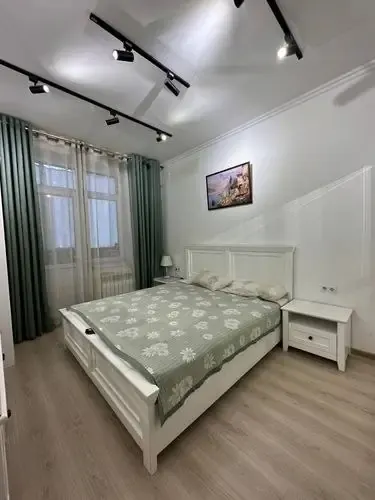Сдаётся 2-комнатная квартира, 60 м², 4/5 этаж — Яккасарайский район