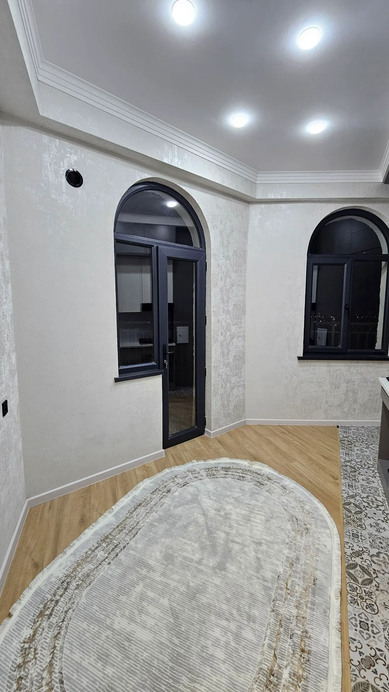 Сотилади 2 хонали квартира, 42 м², 11/11 қават — Яшнобод тумани