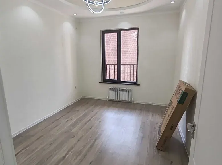 Сотилади 3 хонали квартира, 67 м², 10/12 қават — Яшнобод тумани