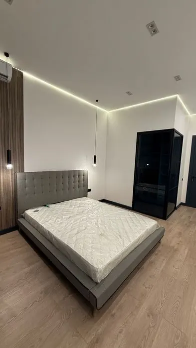 Сдаётся 4-комнатная квартира, 110 м², 4/9 этаж — Яшнабадский район