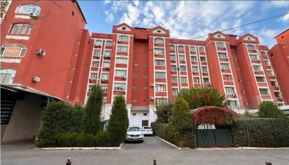 Ijaraga beriladi 5 xonali kvartira, 200 m², 6/9 qavat — Yashnobod tumani