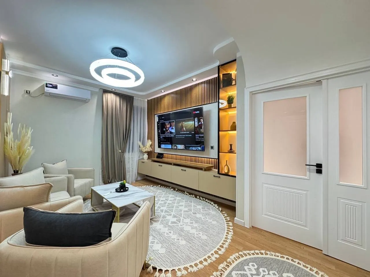 Продаётся 2-комнатная квартира, 54 м², 1/4 этаж — Чиланзарский район