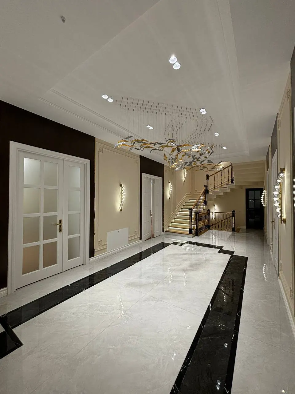 Сотилади 6 хонали ҳовли уй, 5 сотих, 500 м² — Мирзо Улуғбек тумани