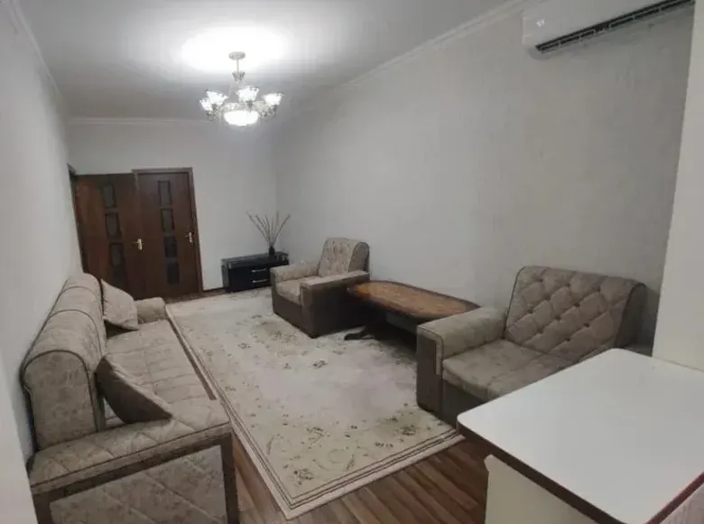 Сотилади 2 хонали квартира, 70 м², 2/4 қават — Юнусобод тумани