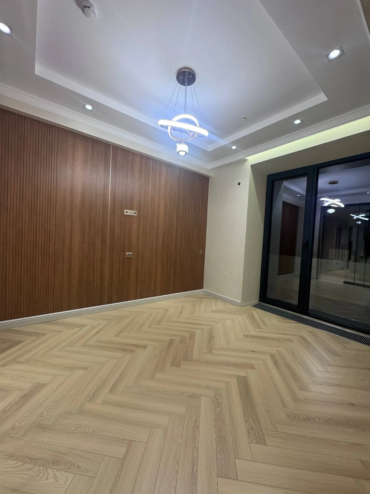 Продаётся 1-комнатная квартира, 33 м², 14/26 этаж — Шайхантахурский район
