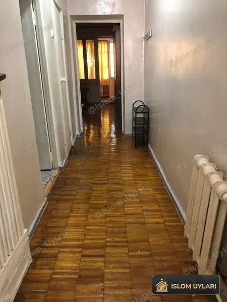 Продаётся 1-комнатная квартира, 32 м², 3/4 этаж — Мирзо-Улугбекский район