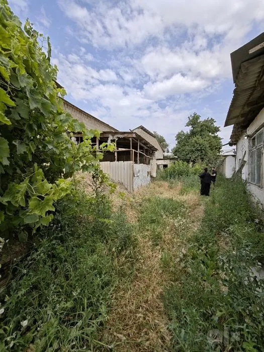 Sotiladi 1 xonali hovli uy, 4 sotix, 1 qavatli — Samarqand shahri