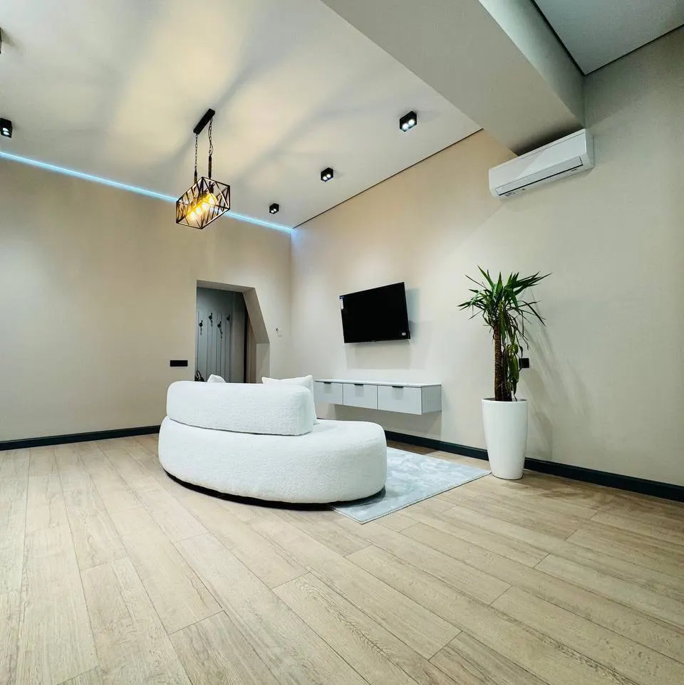 Сдаётся 3-комнатная квартира, 100 м², 10/16 этаж — Яшнабадский район