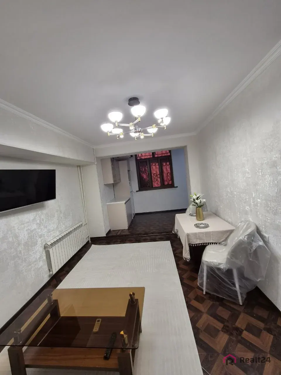 Продаётся 2-комнатная квартира, 56 м², 1/4 этаж — Юнусабадский район