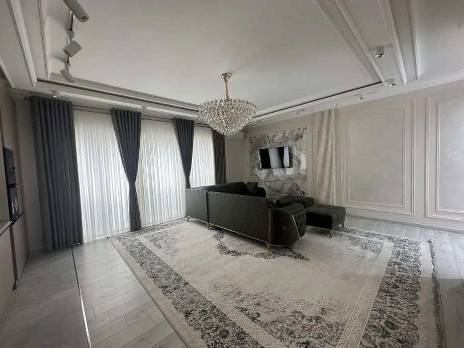 Ижарага берилади 3 хонали квартира, 85 м², 2/4 қават — Мирзо Улуғбек тумани
