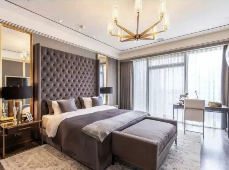 Сдаётся 4-комнатная квартира, 150 м², 3/8 этаж — Яккасарайский район