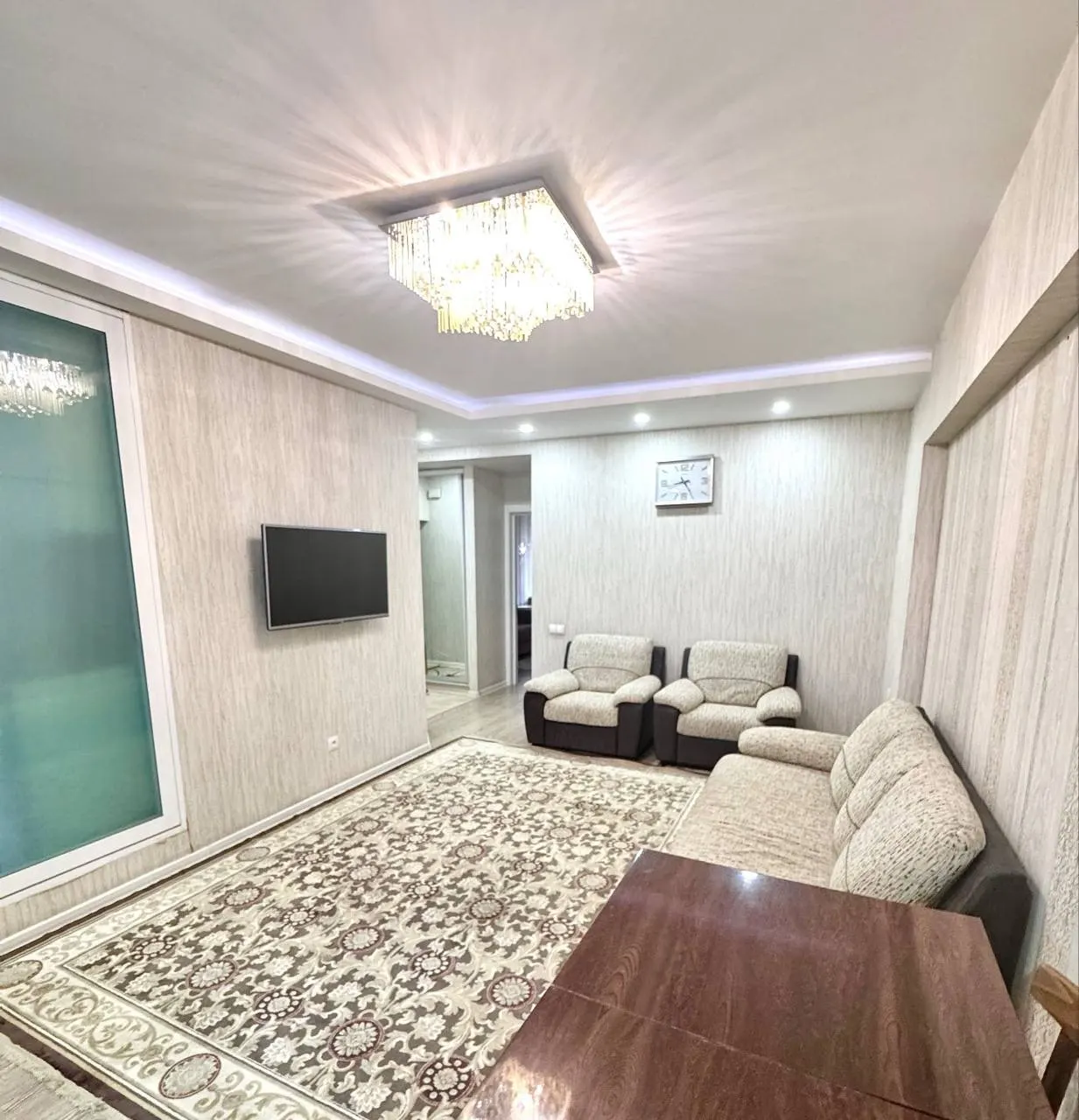 Сотилади 3 хонали квартира, 66 м², 1/4 қават — Миробод тумани