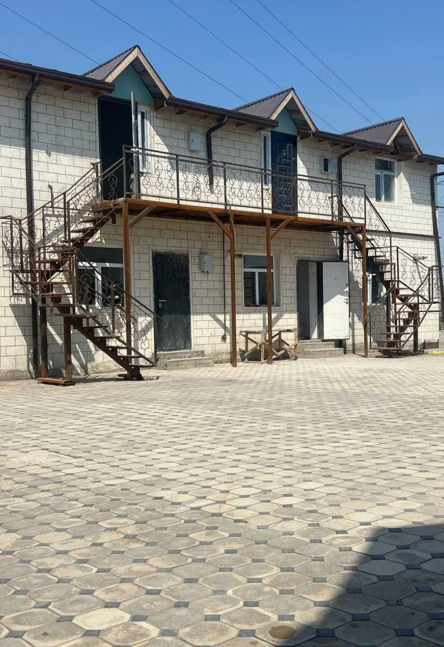Sotiladi 1 xonali hovli uy, 74 m² — Sergeli tumani