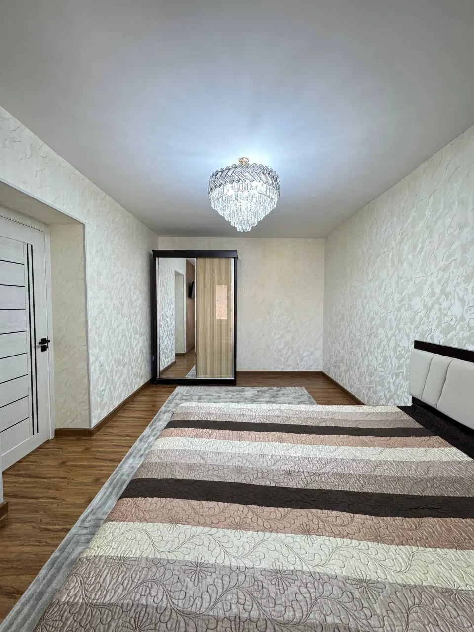 Продаётся 1-комнатная квартира, 30 м², 2/4 этаж — Чиланзарский район