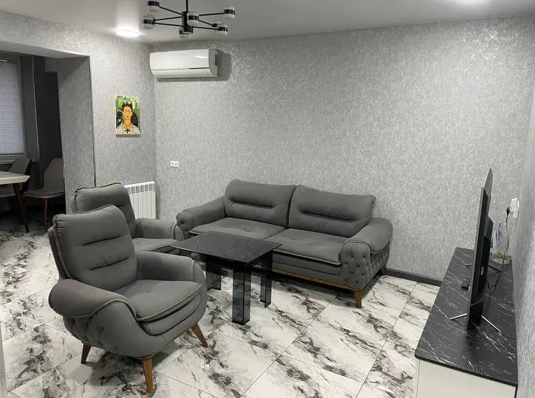 Ижарага берилади 3 хонали квартира, 80 м², 3/3 қават — Миробод тумани