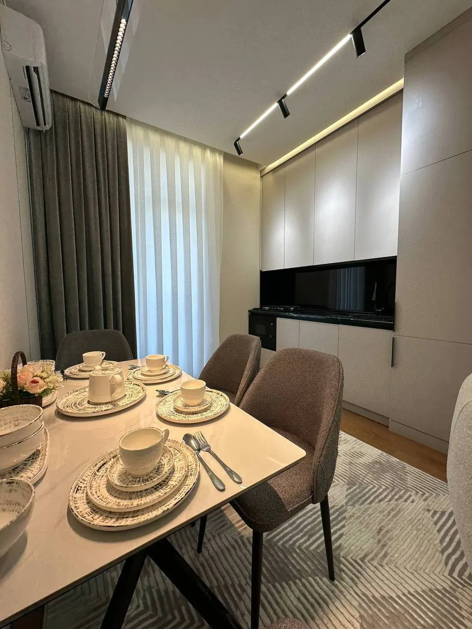 Продаётся 2-комнатная квартира, 47 м², 10/12 этаж — Алмазарский район