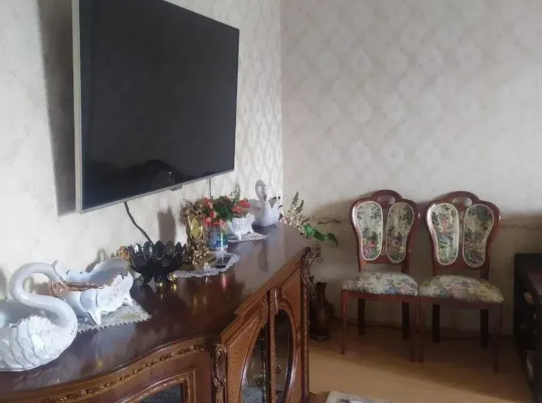 Продаётся 3-комнатная квартира, 72 м², 4/9 этаж — Мирабадский район
