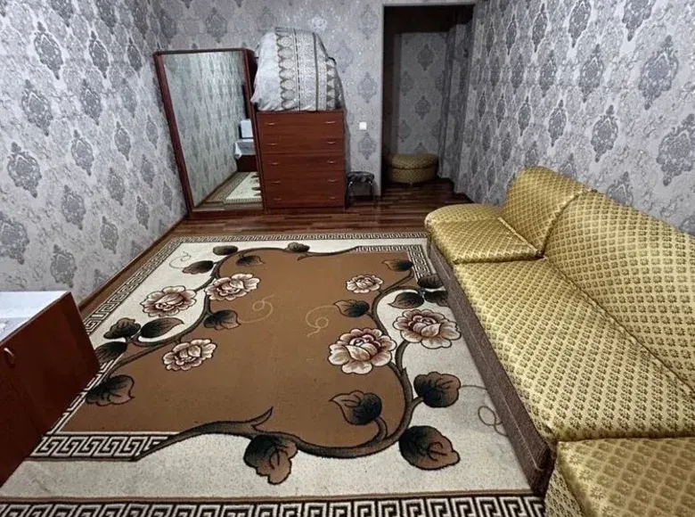 Продаётся 1-комнатная квартира, 24 м², 1/4 этаж — Мирзо-Улугбекский район
