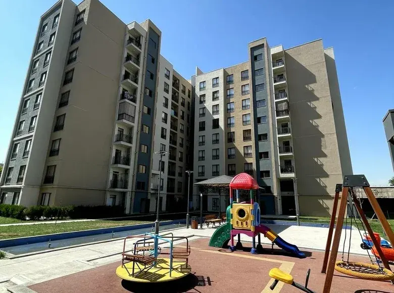 Продаётся 4-комнатная квартира, 103 м², 3/9 этаж — Алмазарский район