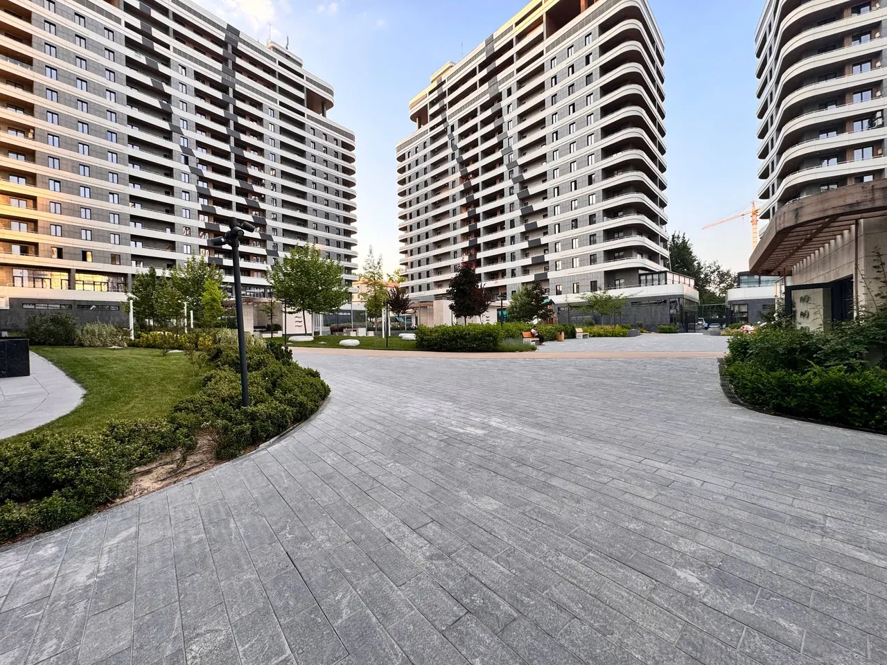Продаётся 3-комнатная квартира, 71 м², 4/14 этаж — Яшнабадский район