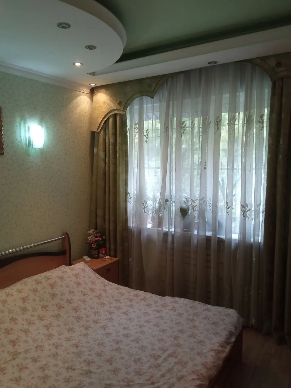 Продаётся 3-комнатная квартира, 68 м², 2/4 этаж — Юнусабадский район